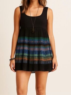 Anthropologie  Deletta Pleated Swing Top.